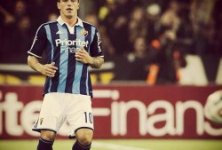 前锋的故事爆料视频,揭秘球场背后的励志传奇