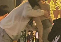 酒吧吃瓜爆料视频大全集,吃瓜爆料视频大全集深度解析